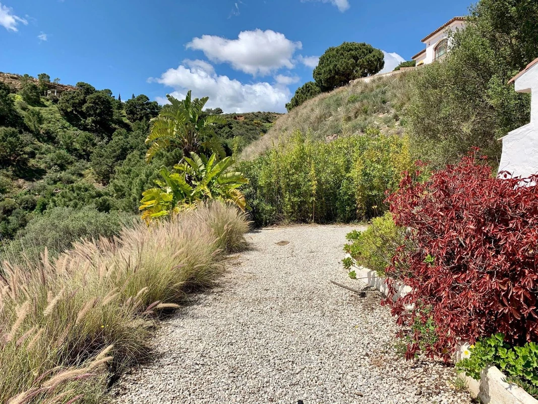 3-e898b2bb2a2fdfd06d2c39894dce8316