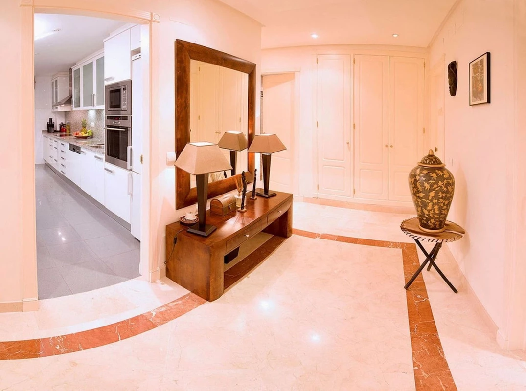 7-aa4cc561180b369757c0bb4af9886cd3