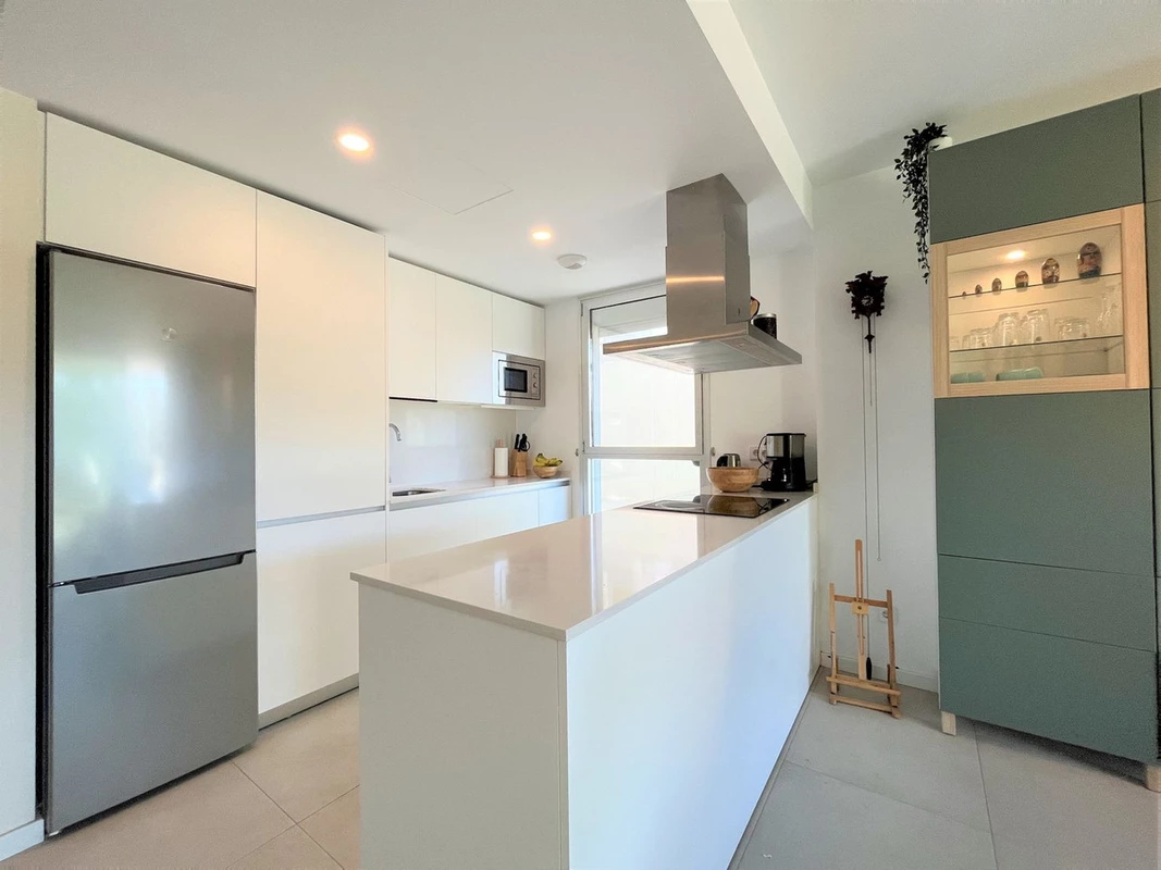 8-e64a9055bba3e77ac8aca3b893cdf826