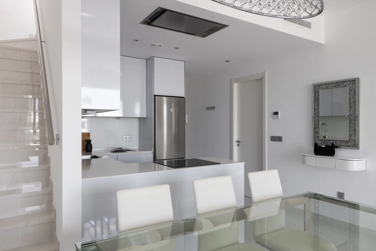 9-467d0cee5b725f3ef65f102a0c2e69c0