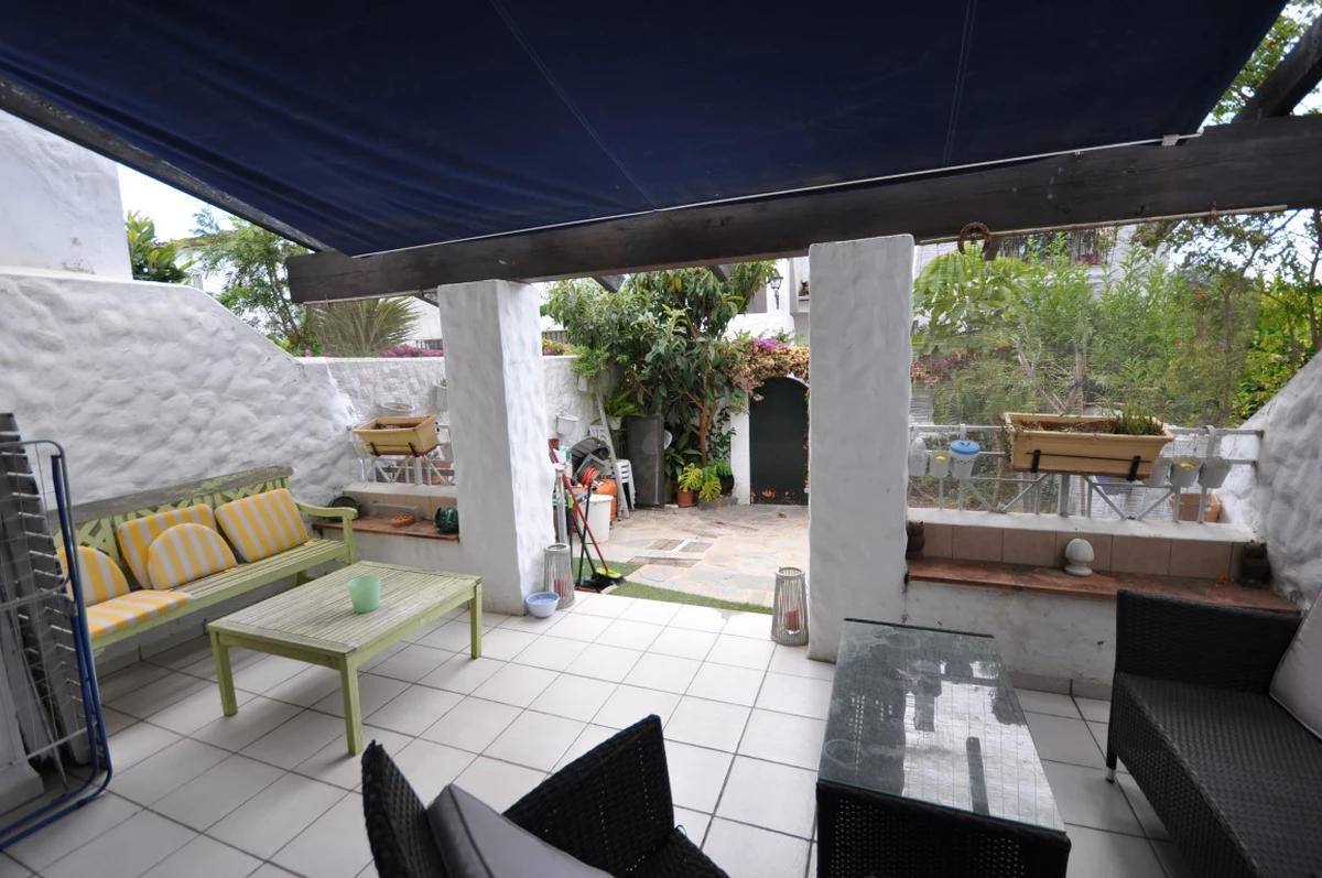 1-7980e48d732b6fc85c14b43b94d2aa54