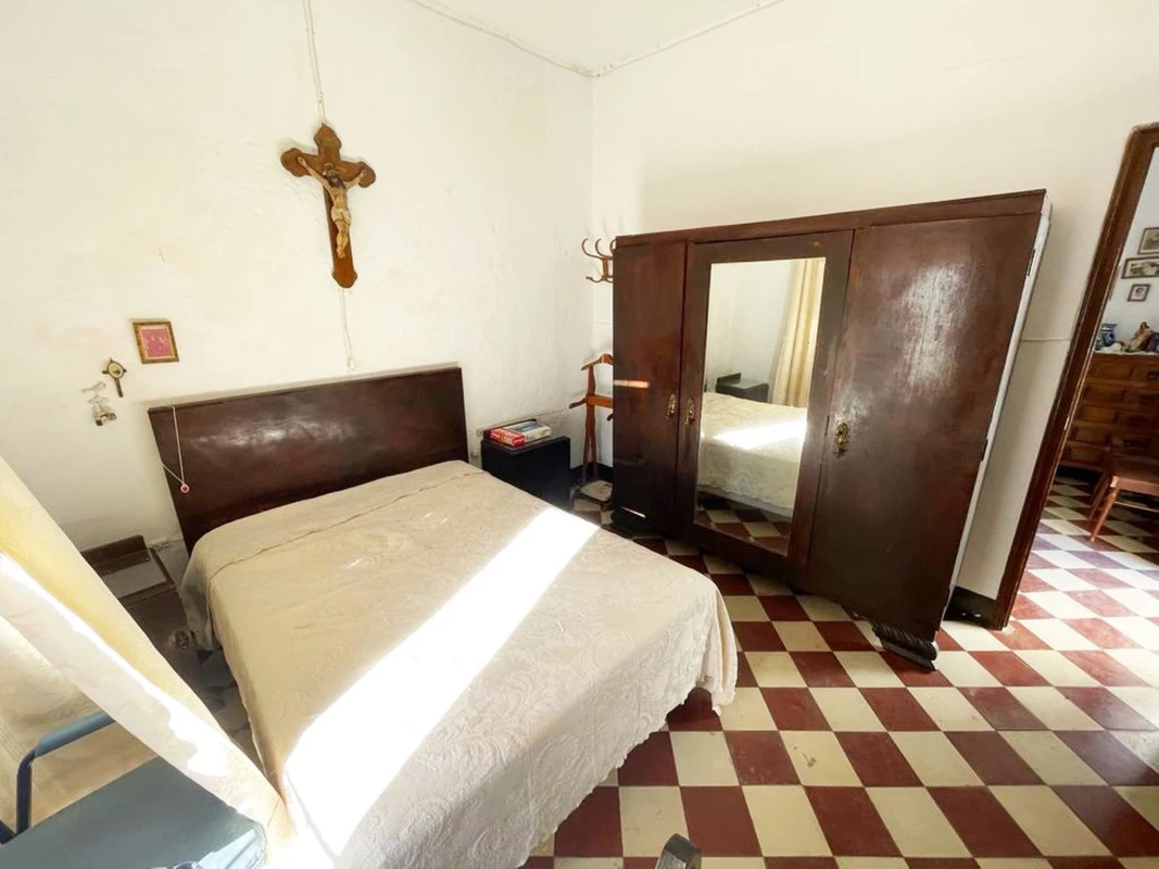 8-e64a9055bba3e77ac8aca3b893cdf826