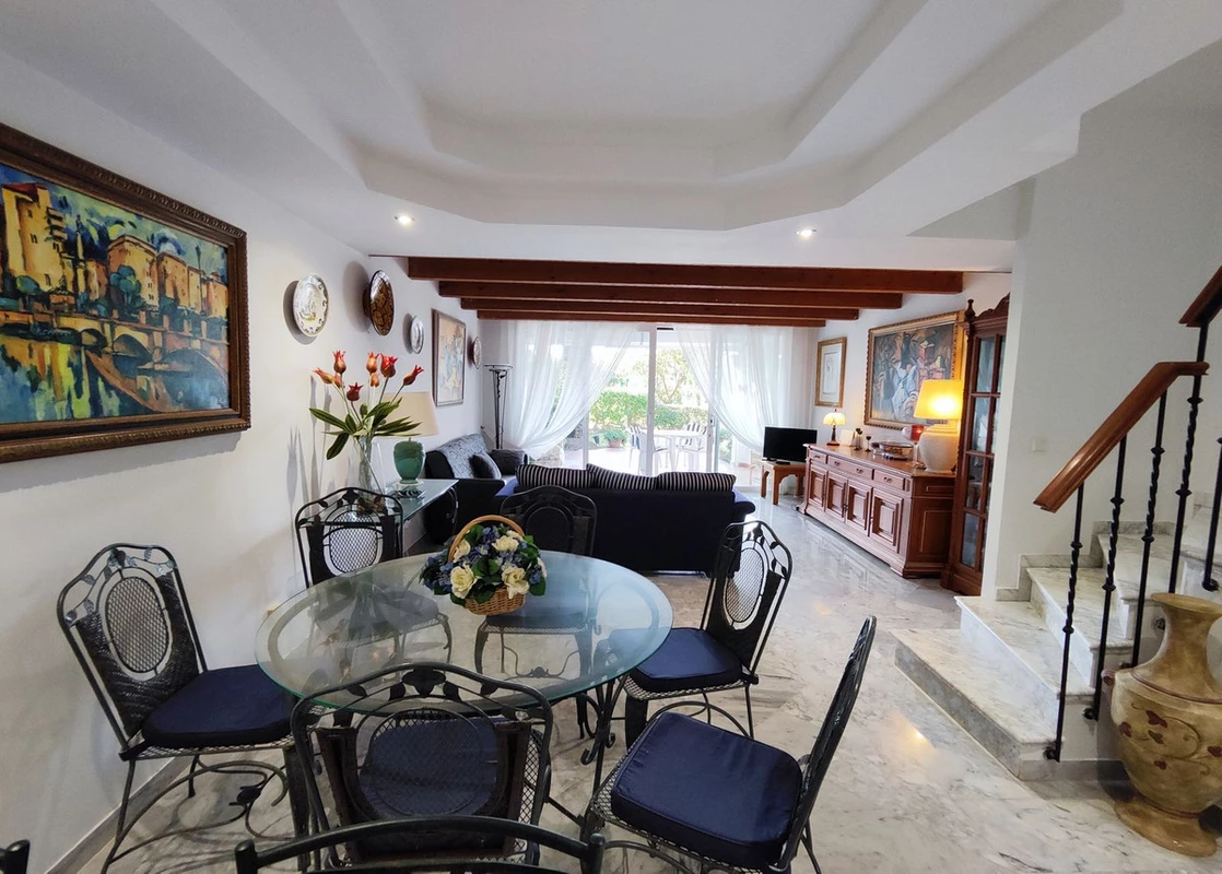 3-e898b2bb2a2fdfd06d2c39894dce8316