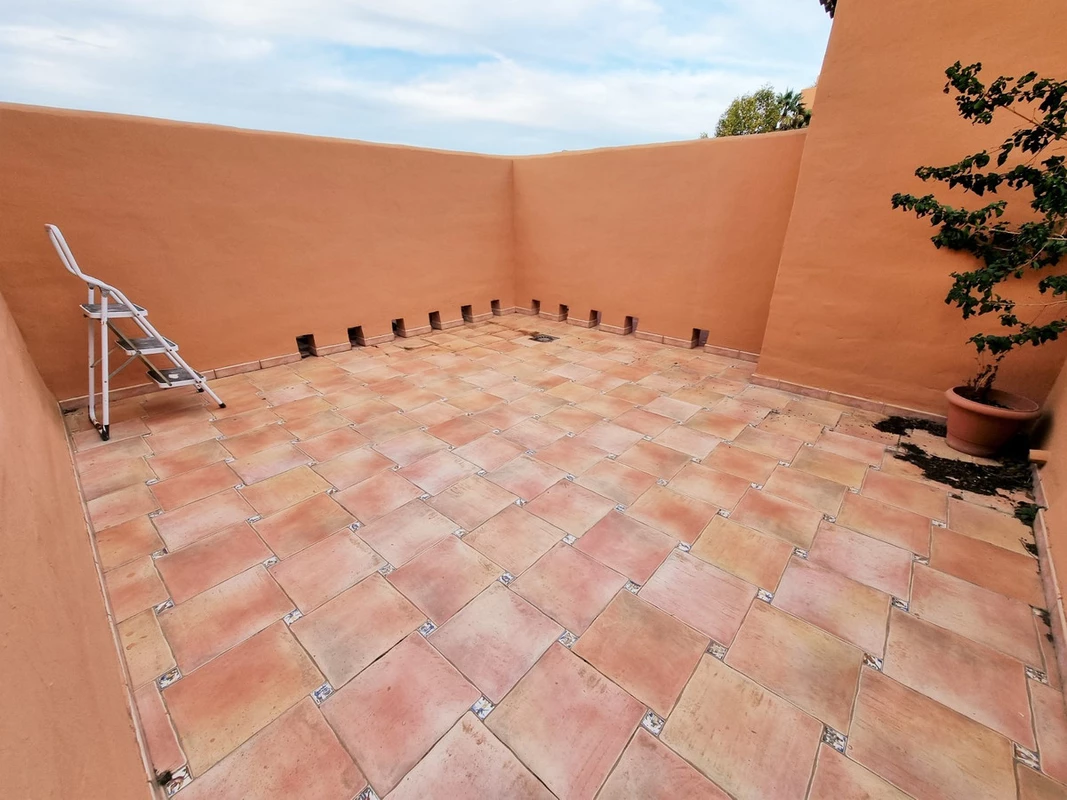 7-aa4cc561180b369757c0bb4af9886cd3