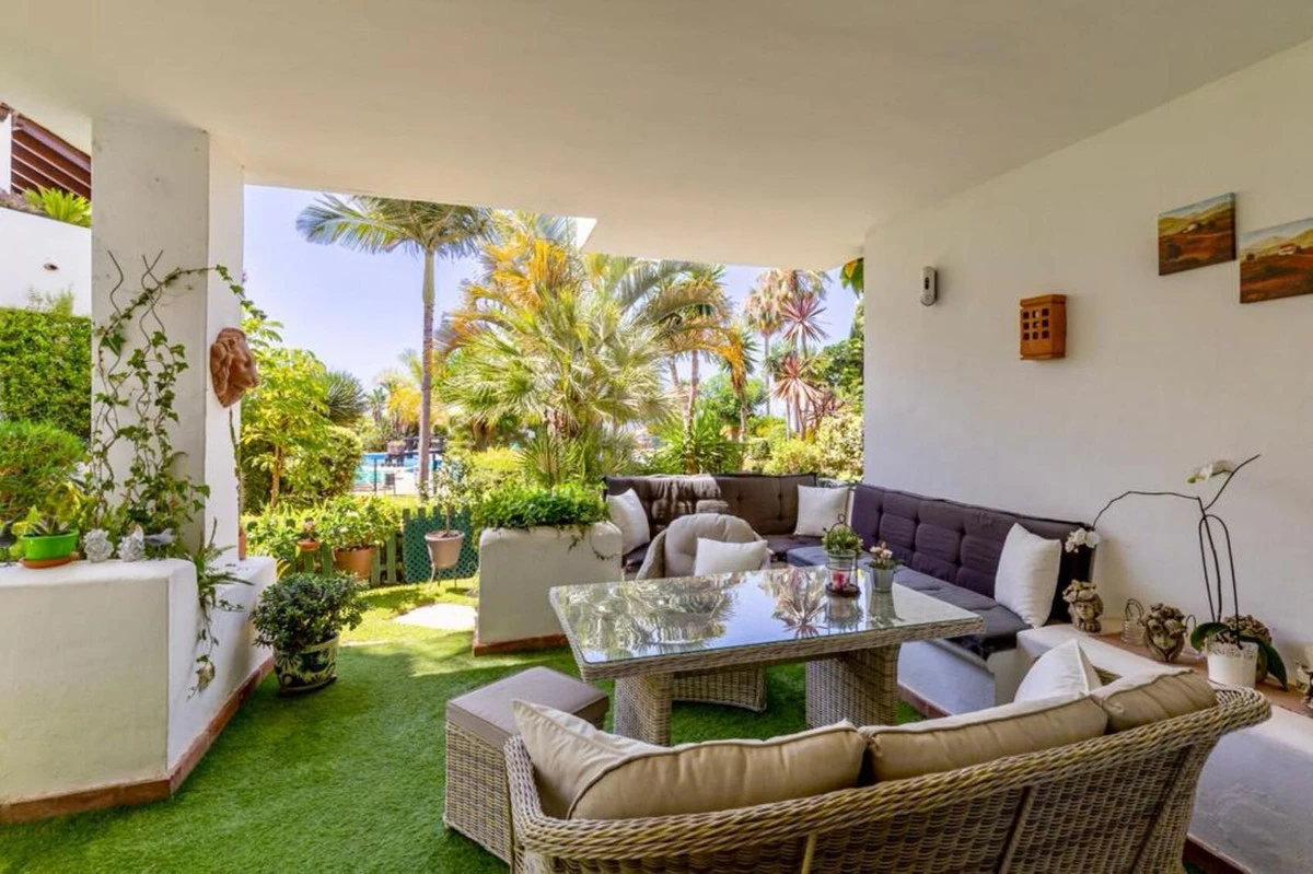 4-c23c0f86247804fa50226aecd8b0b2c8