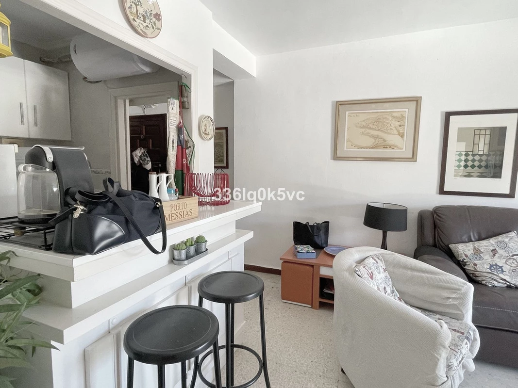 9-467d0cee5b725f3ef65f102a0c2e69c0