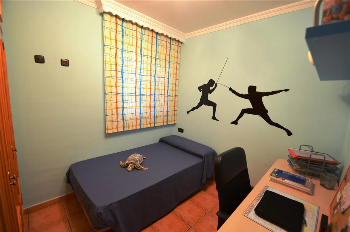 7-aa4cc561180b369757c0bb4af9886cd3