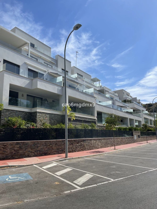 7-aa4cc561180b369757c0bb4af9886cd3