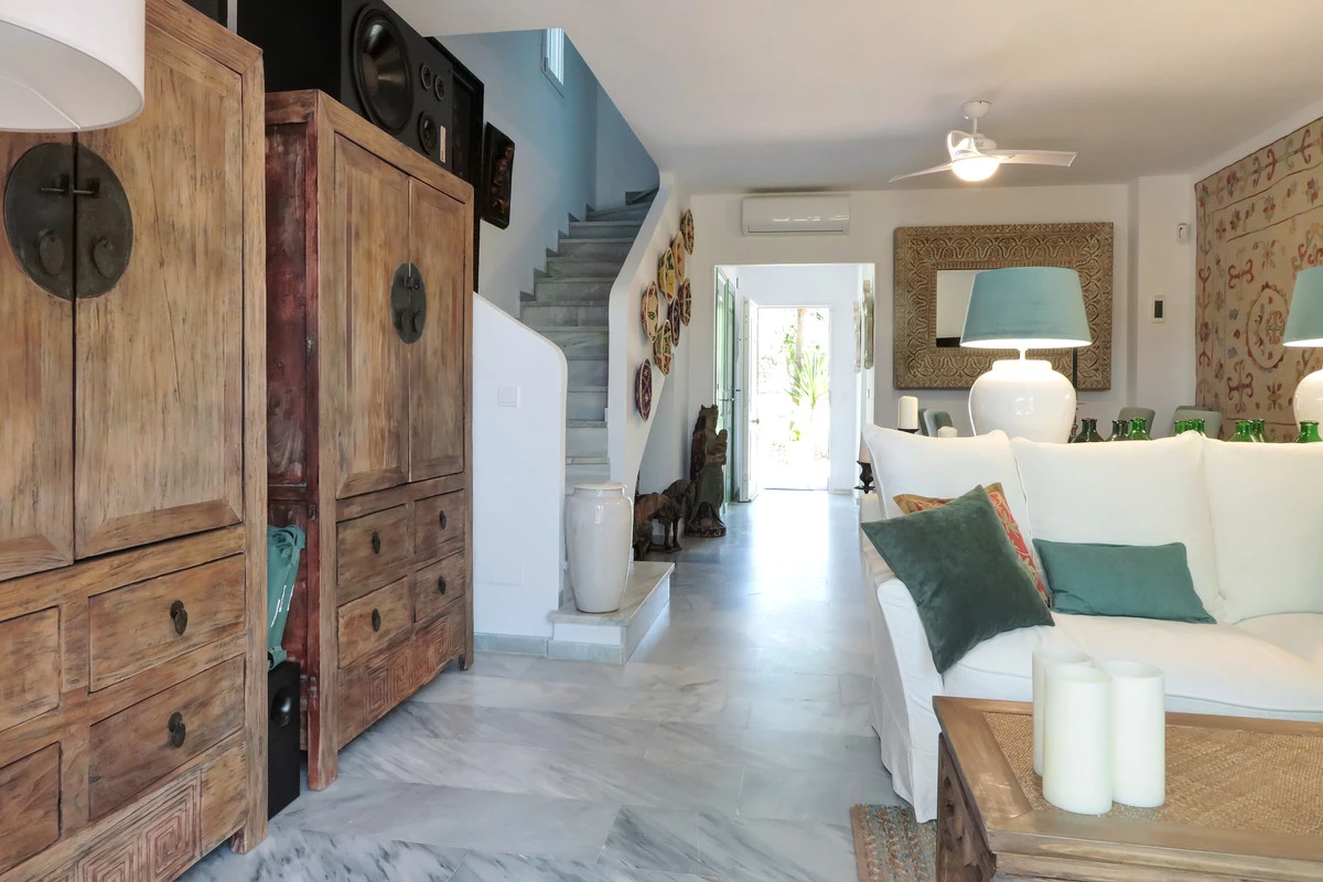 7-aa4cc561180b369757c0bb4af9886cd3