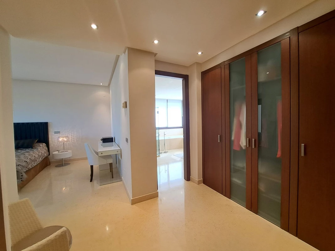 8-e64a9055bba3e77ac8aca3b893cdf826