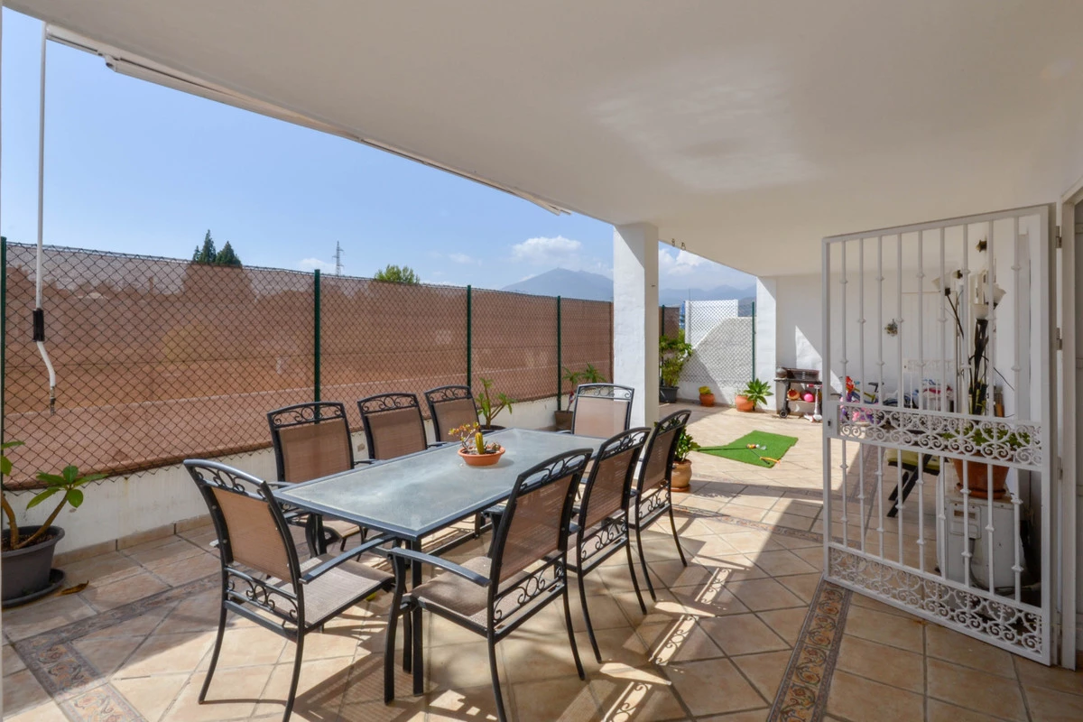 1-7980e48d732b6fc85c14b43b94d2aa54