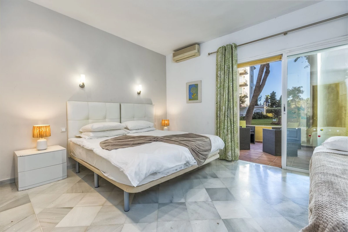 4-c23c0f86247804fa50226aecd8b0b2c8