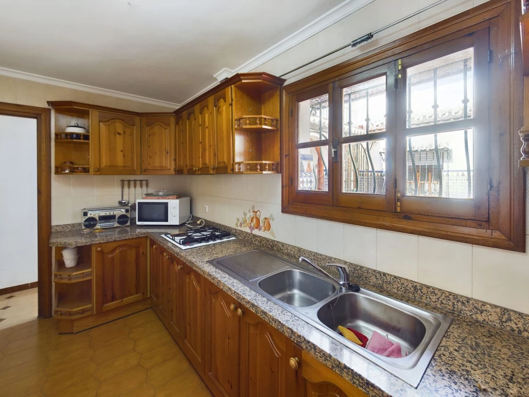 3-e898b2bb2a2fdfd06d2c39894dce8316