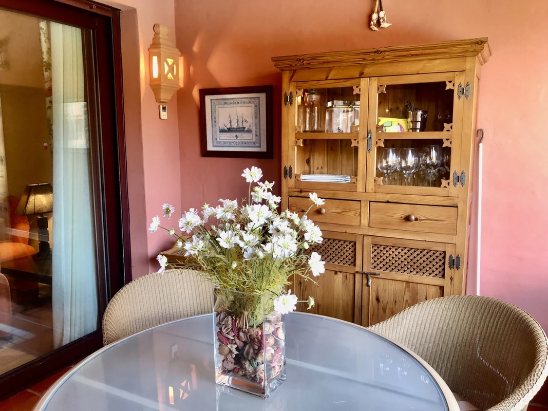 8-e64a9055bba3e77ac8aca3b893cdf826