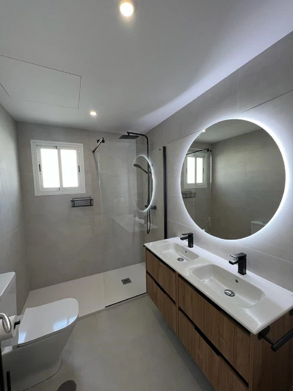 8-e64a9055bba3e77ac8aca3b893cdf826