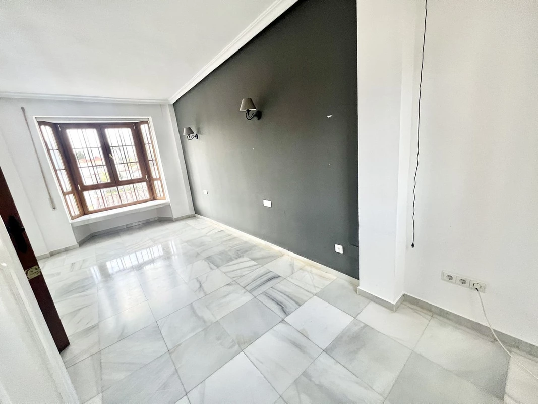 7-aa4cc561180b369757c0bb4af9886cd3