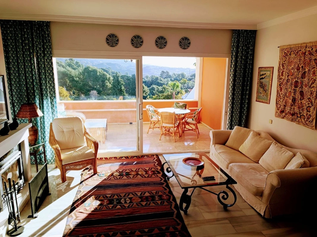 8-e64a9055bba3e77ac8aca3b893cdf826