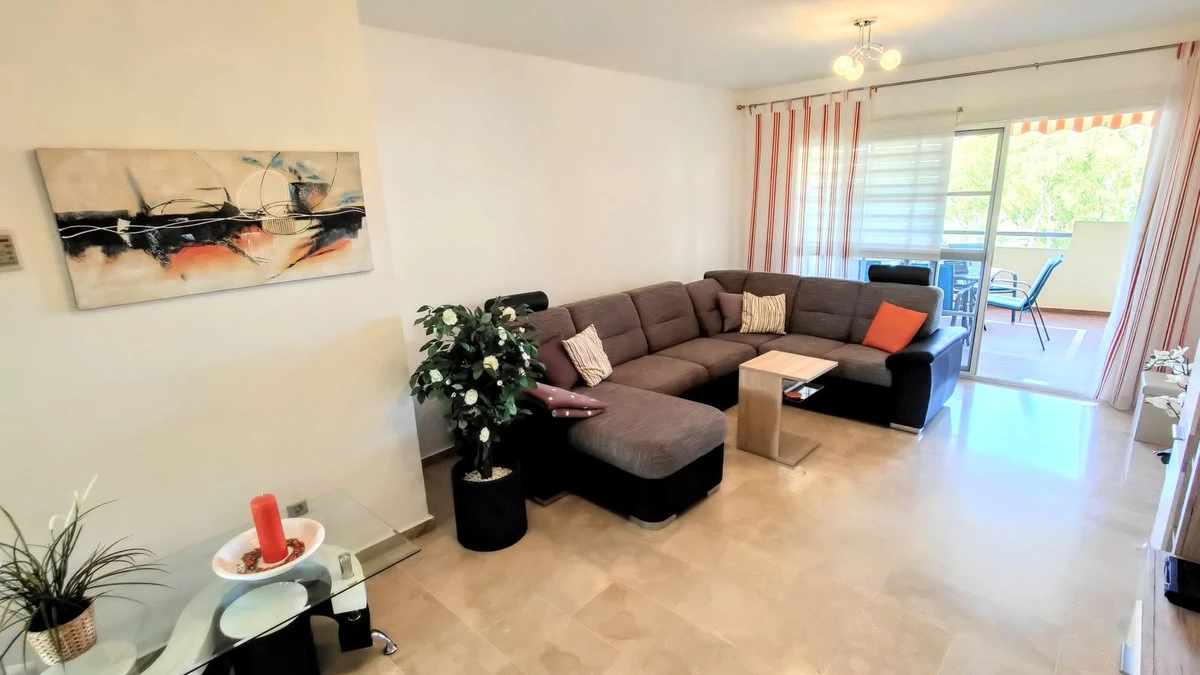 8-e64a9055bba3e77ac8aca3b893cdf826