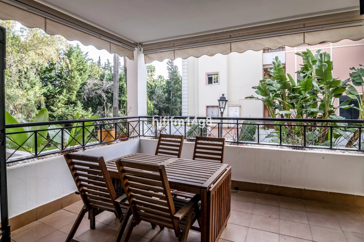 3-e898b2bb2a2fdfd06d2c39894dce8316