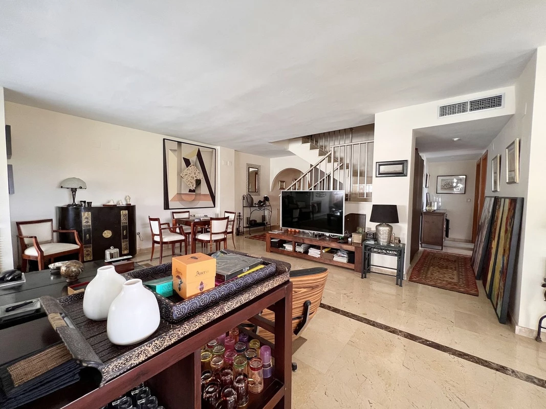 9-467d0cee5b725f3ef65f102a0c2e69c0