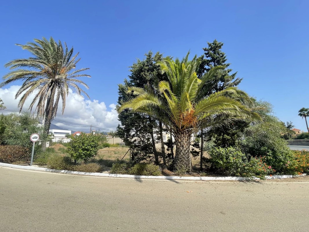 9-467d0cee5b725f3ef65f102a0c2e69c0