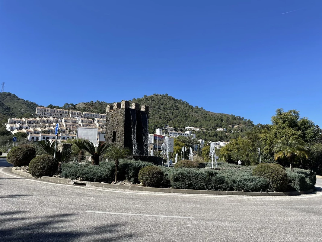 1-7980e48d732b6fc85c14b43b94d2aa54