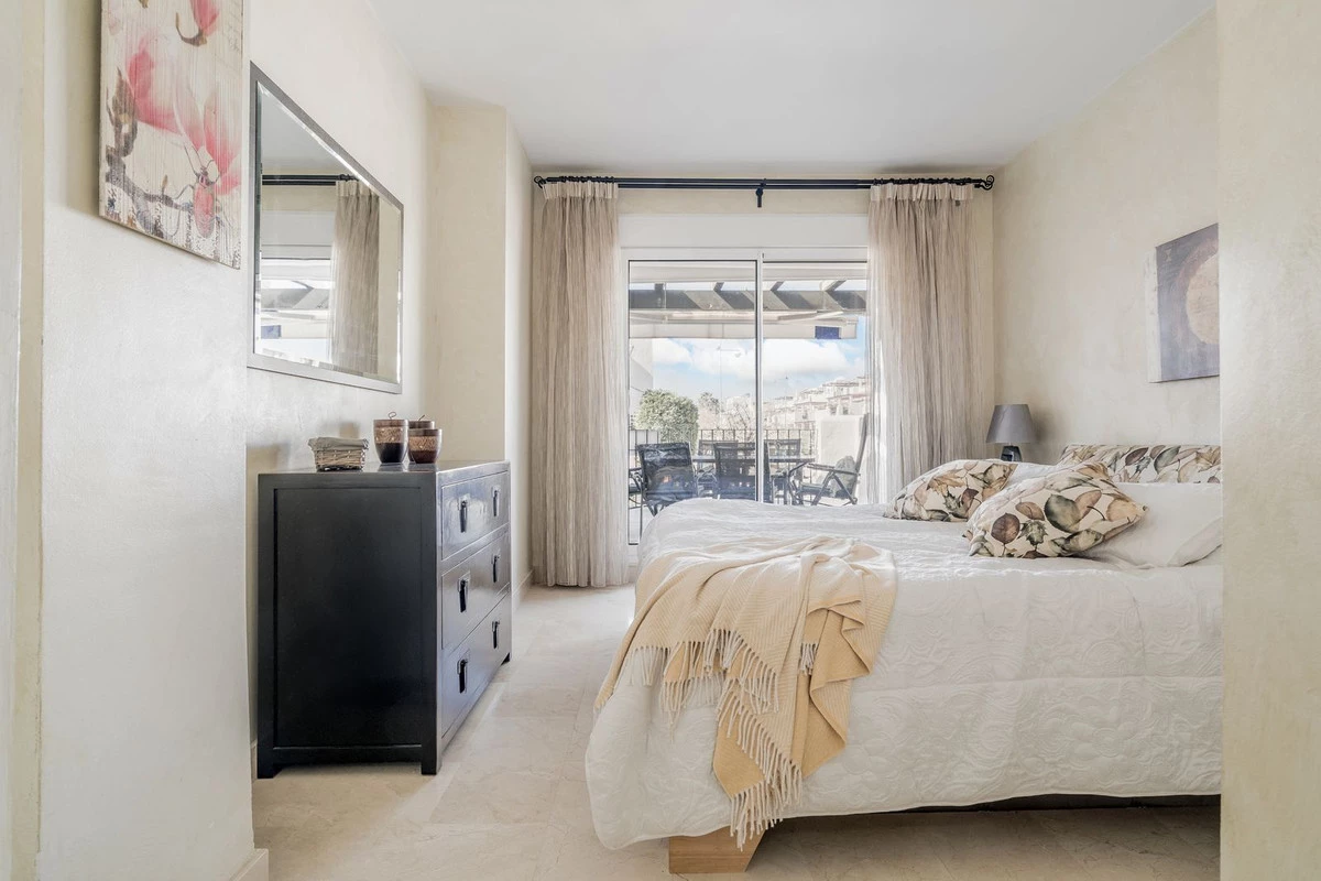 8-e64a9055bba3e77ac8aca3b893cdf826