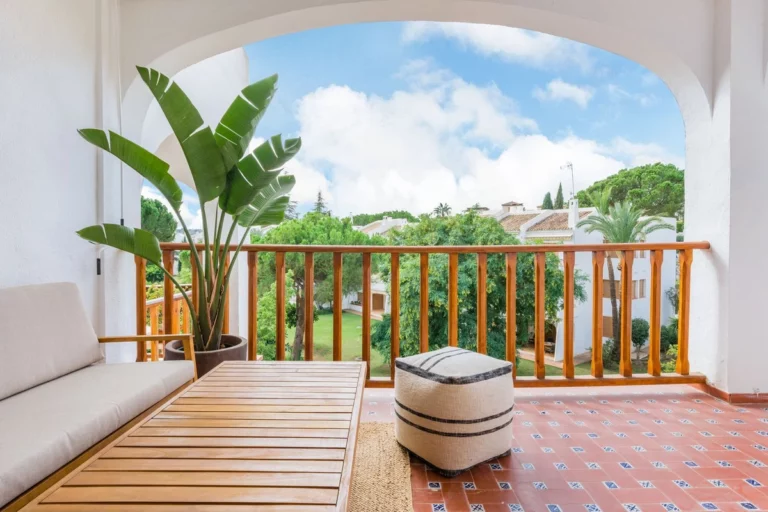 1-7980e48d732b6fc85c14b43b94d2aa54