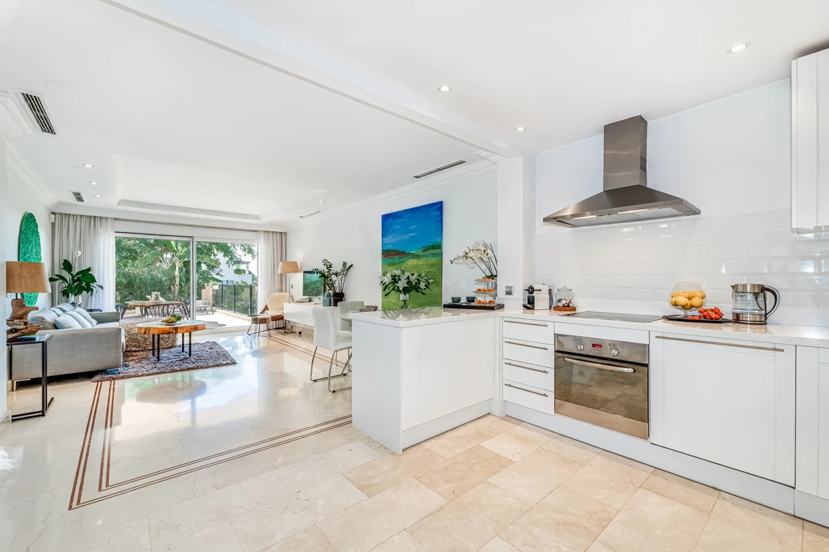 1-7980e48d732b6fc85c14b43b94d2aa54