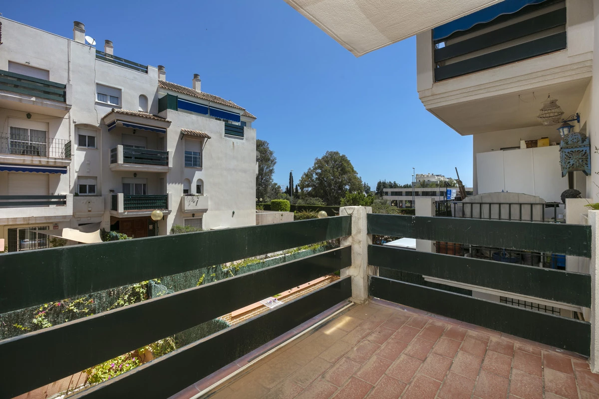 3-e898b2bb2a2fdfd06d2c39894dce8316