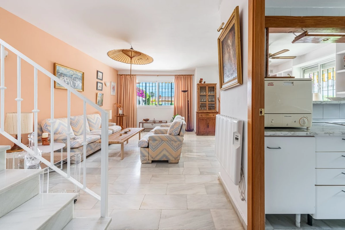 9-467d0cee5b725f3ef65f102a0c2e69c0