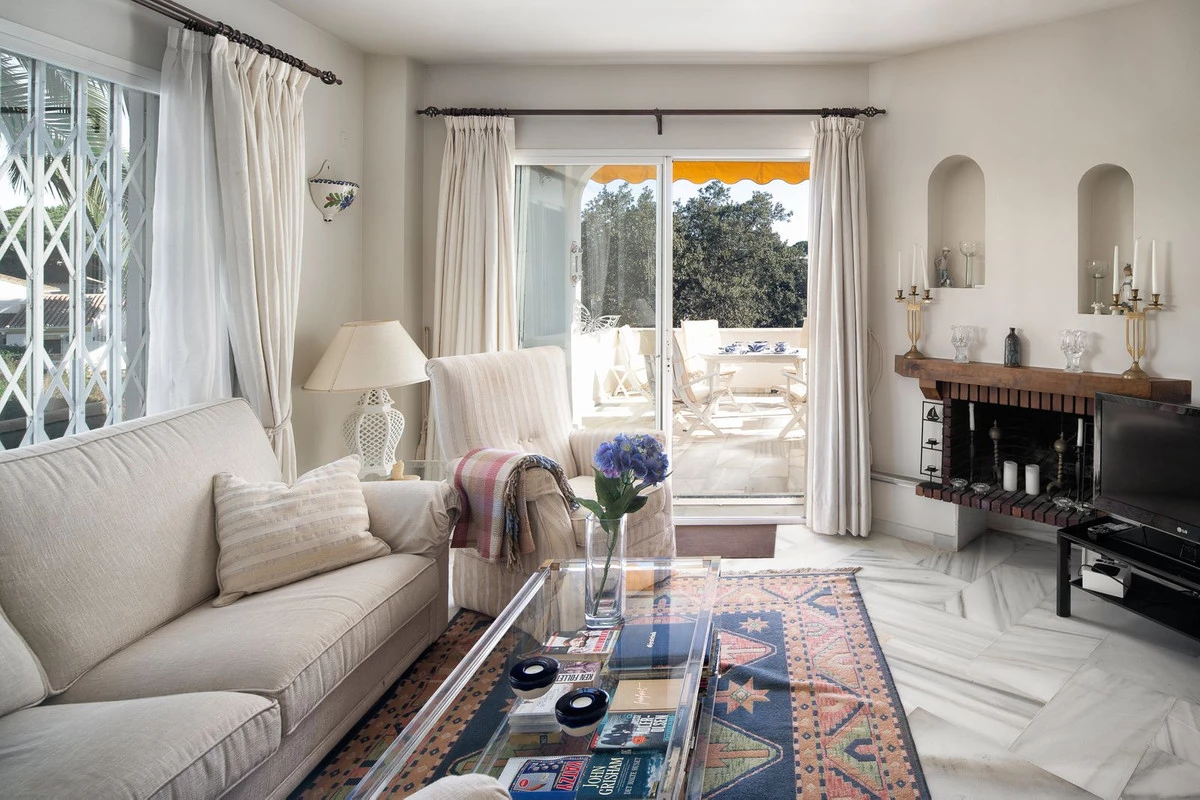 4-c23c0f86247804fa50226aecd8b0b2c8