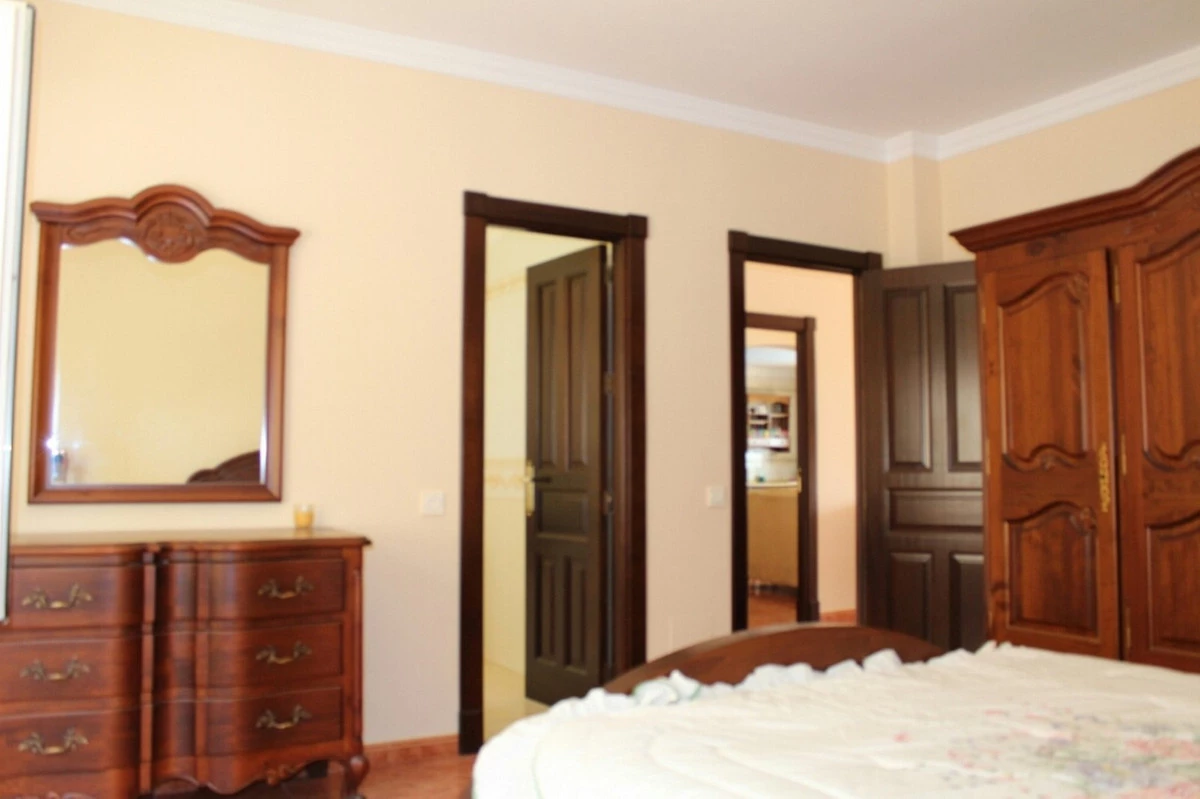 8-e64a9055bba3e77ac8aca3b893cdf826