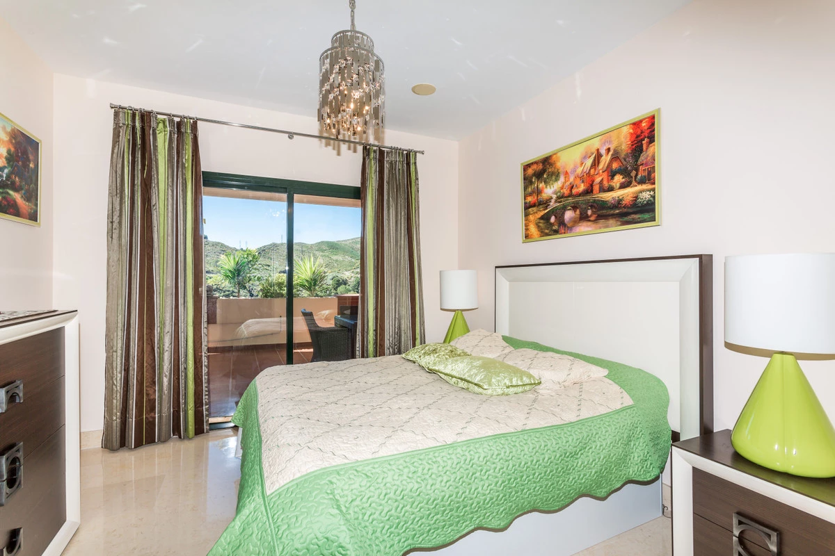 9-467d0cee5b725f3ef65f102a0c2e69c0