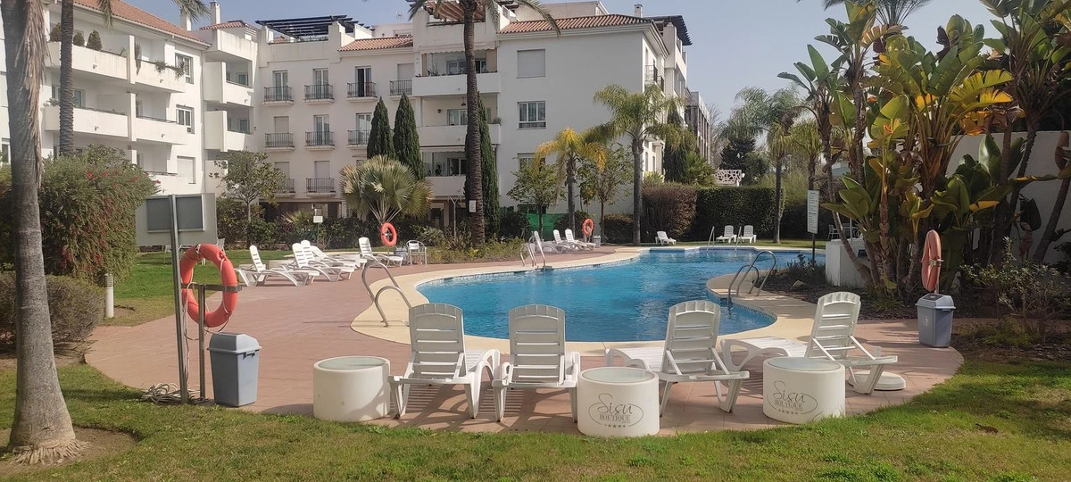 2-5bd7b9d04b45e33852eaf0ec6670150d