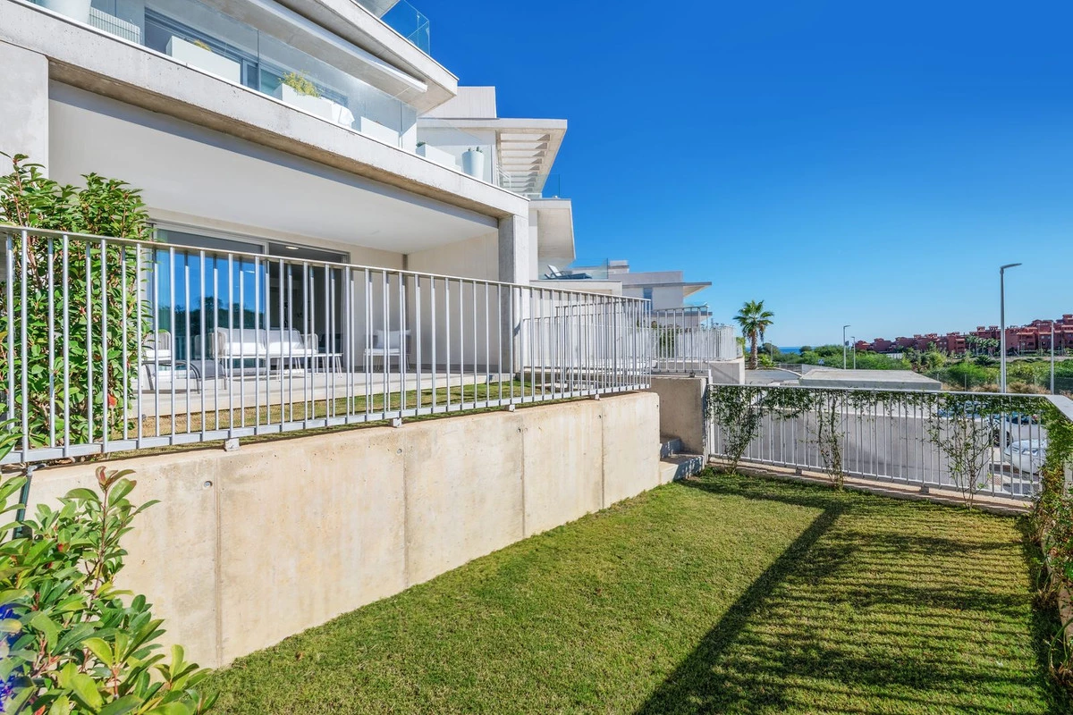 2-5bd7b9d04b45e33852eaf0ec6670150d