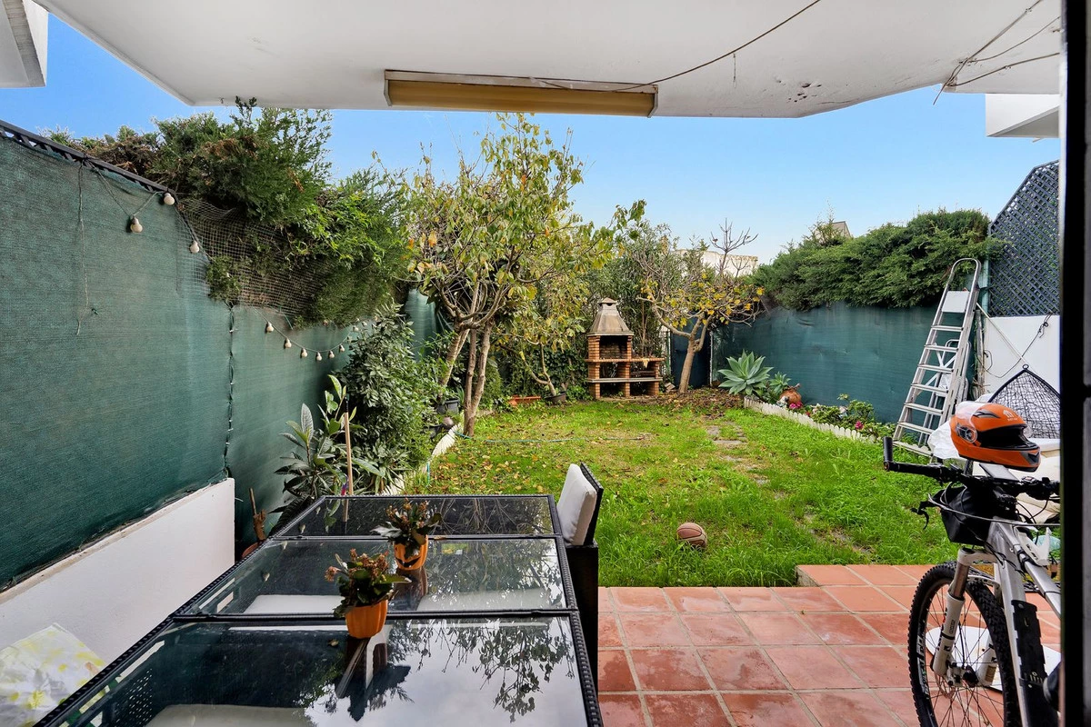 8-e64a9055bba3e77ac8aca3b893cdf826