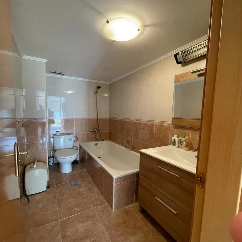 7-aa4cc561180b369757c0bb4af9886cd3