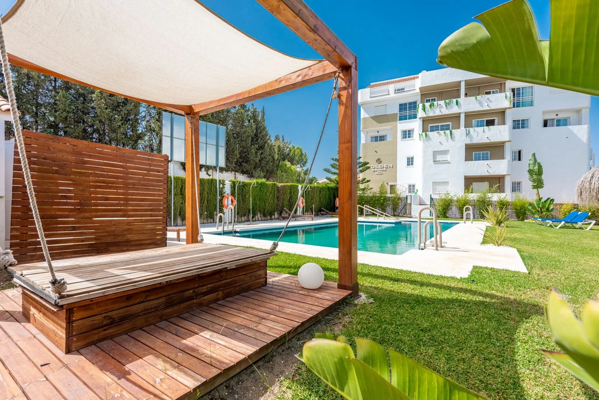 2-5bd7b9d04b45e33852eaf0ec6670150d