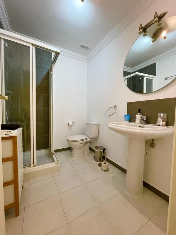 8-e64a9055bba3e77ac8aca3b893cdf826