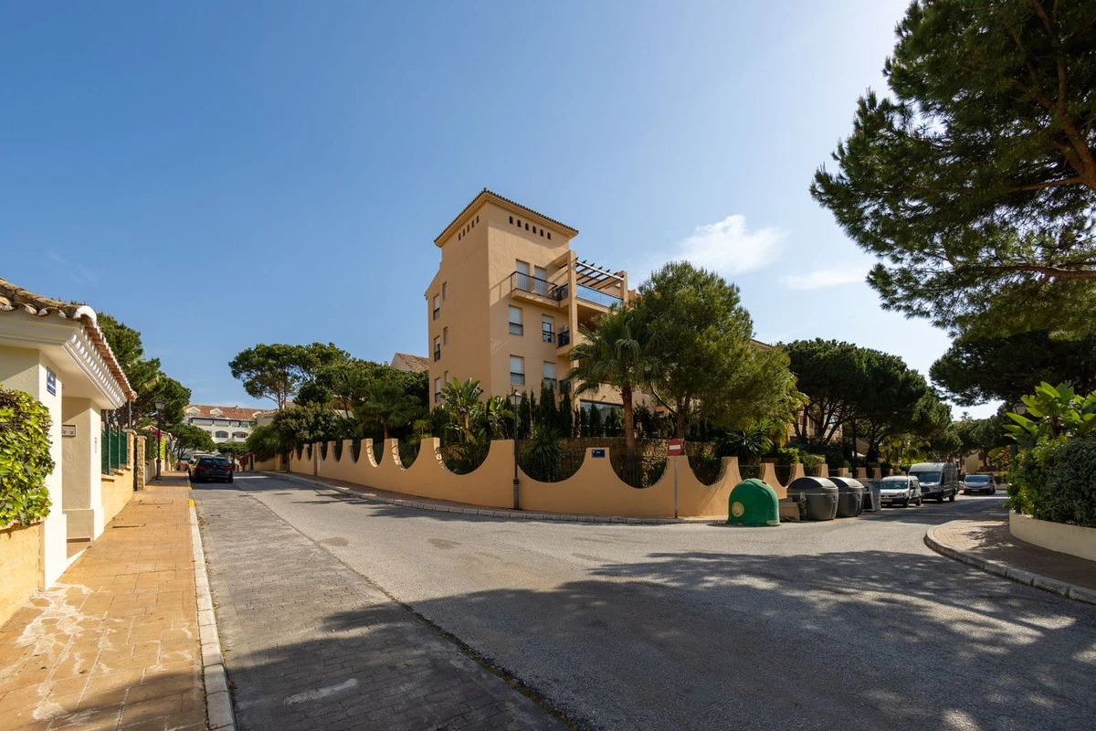 9-467d0cee5b725f3ef65f102a0c2e69c0