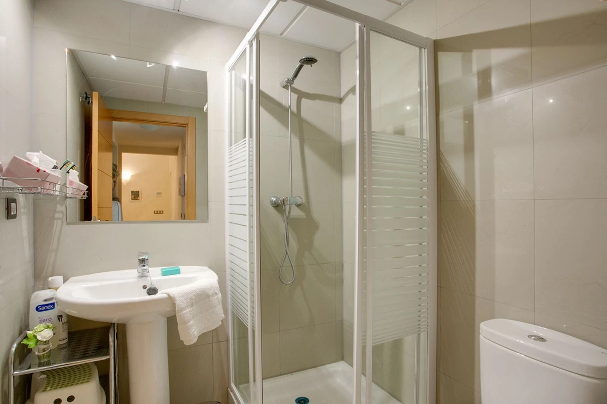 7-aa4cc561180b369757c0bb4af9886cd3