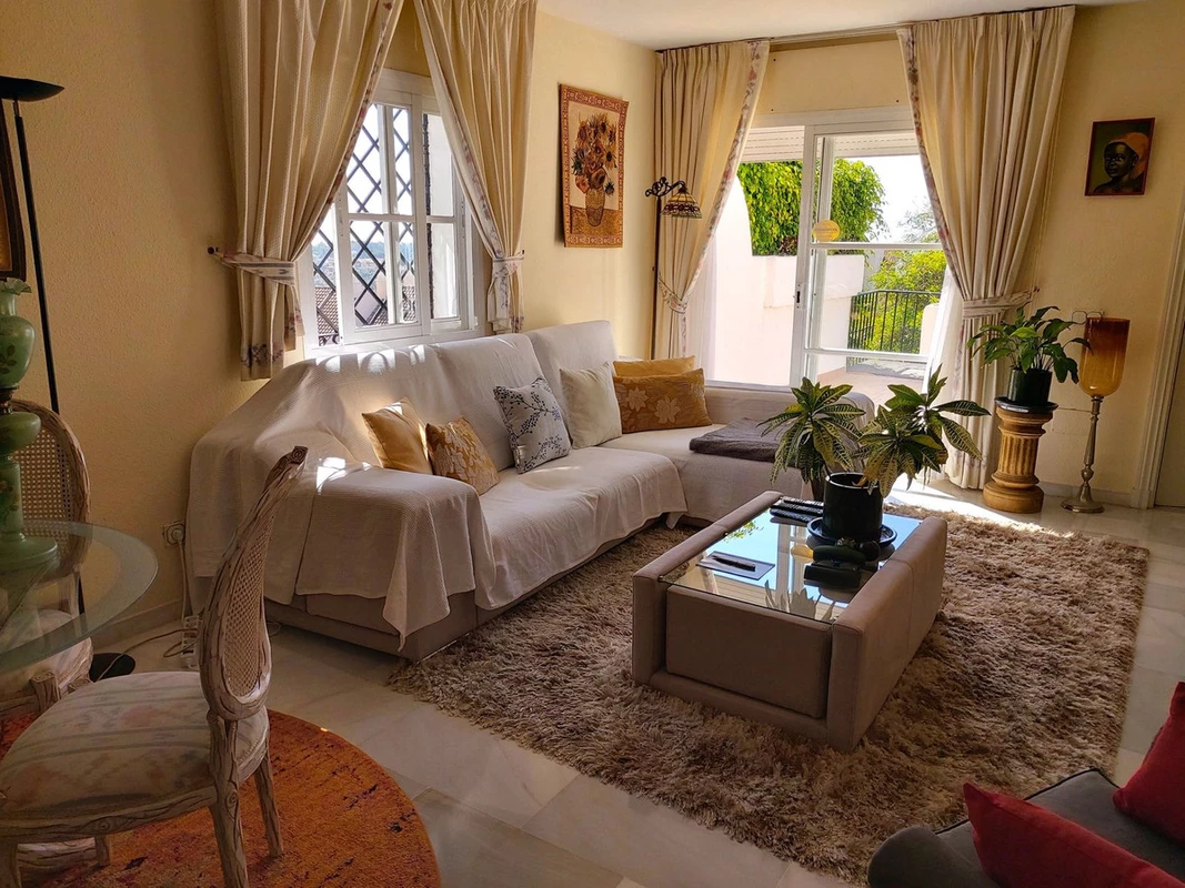 2-5bd7b9d04b45e33852eaf0ec6670150d