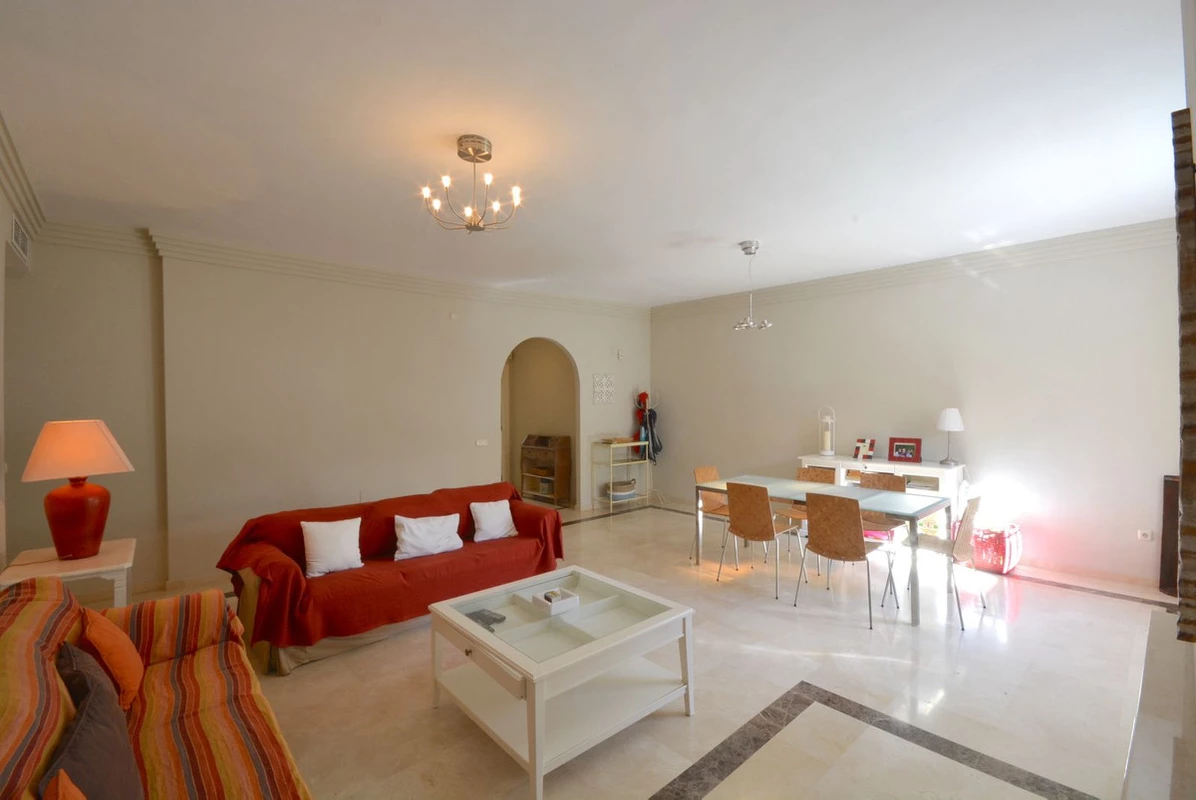 8-e64a9055bba3e77ac8aca3b893cdf826