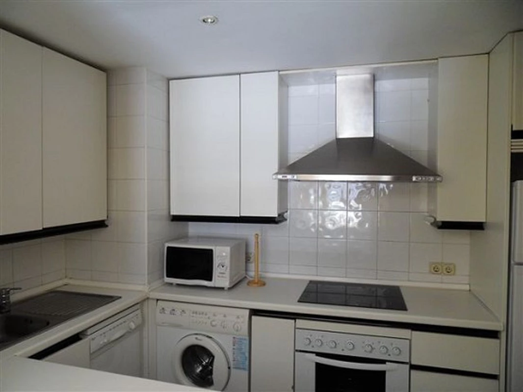 7-aa4cc561180b369757c0bb4af9886cd3