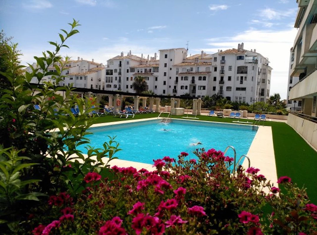 9-467d0cee5b725f3ef65f102a0c2e69c0