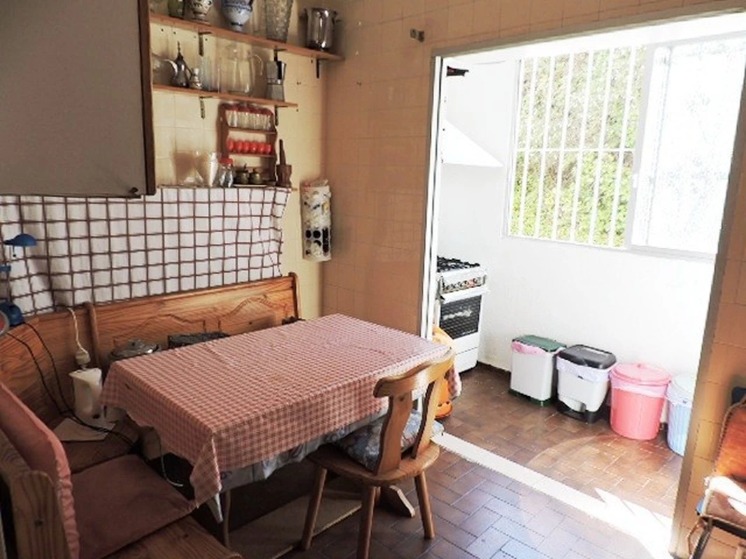 6-241328e1bcc9c0d8ce1222beb6c967a8