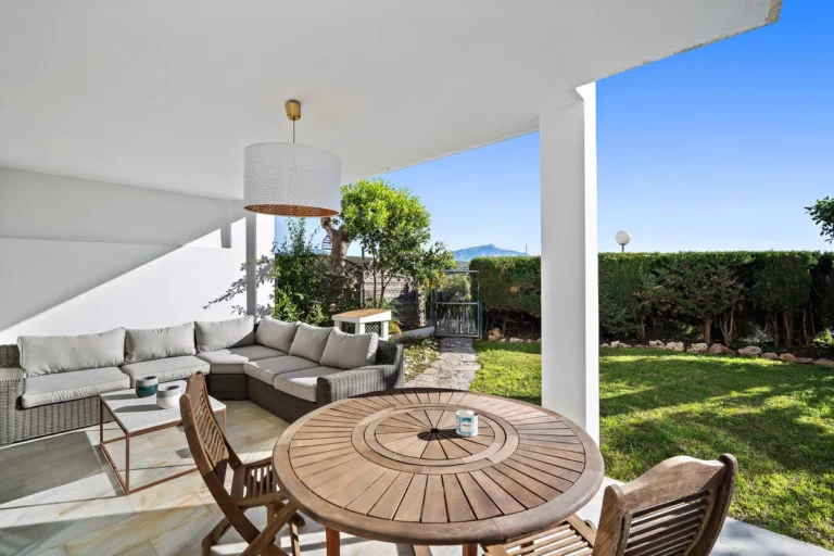 R4272118 | Ground Floor Apartment in Estepona – € 345,000 – 2 beds, 2 baths