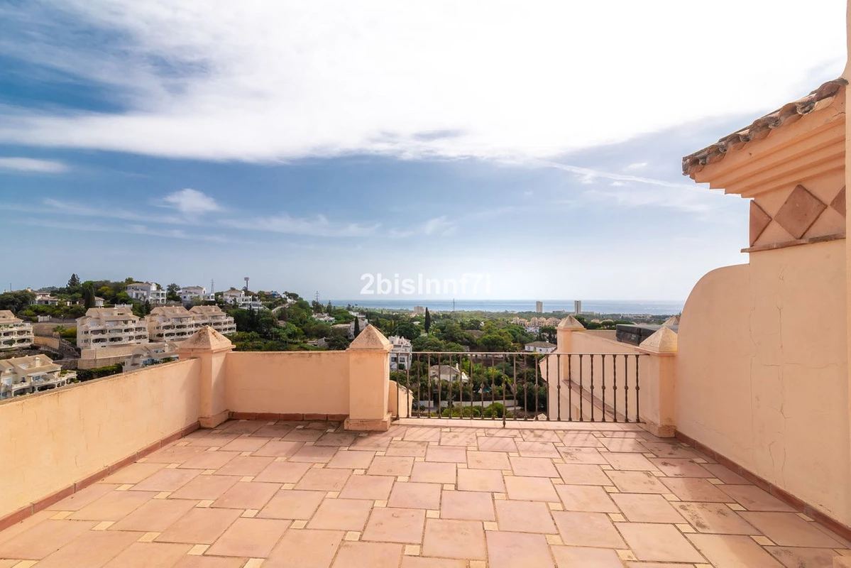 2-5bd7b9d04b45e33852eaf0ec6670150d