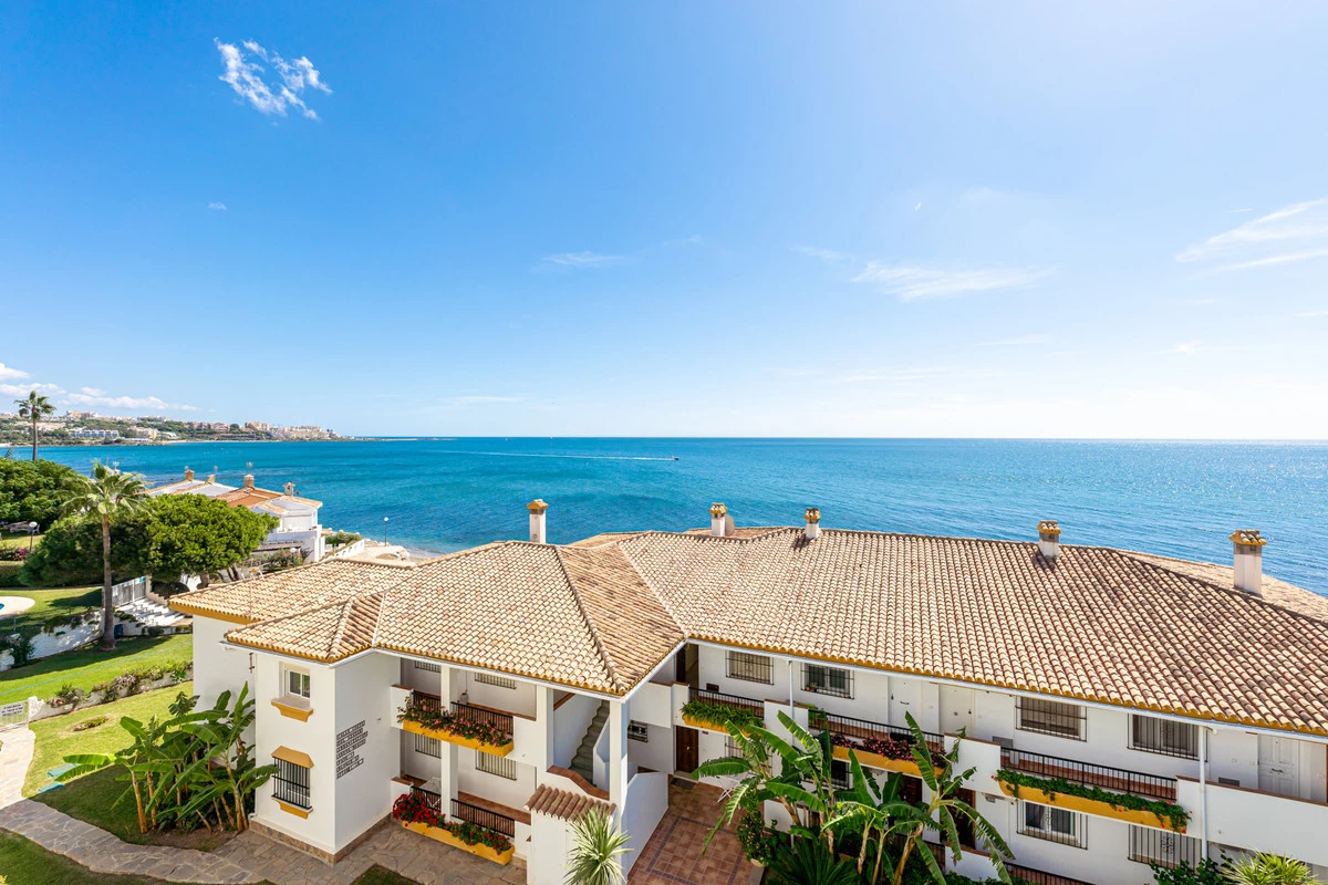 3-e898b2bb2a2fdfd06d2c39894dce8316